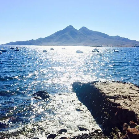 Bella Y Su Parque Natural Cabo De Gata Nijar